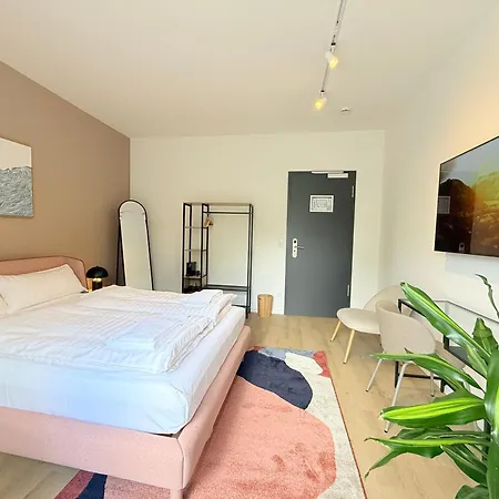 Smart Stayzz-2