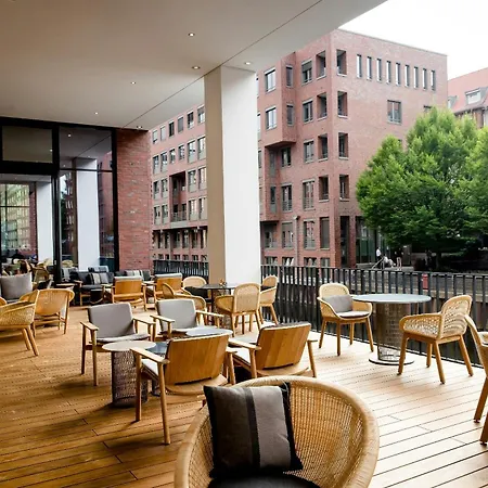 Motel One Hamburg-Fleetinsel-3