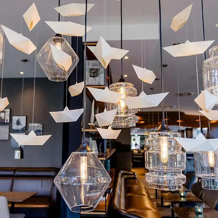 Motel One Hamburg-Alster-2