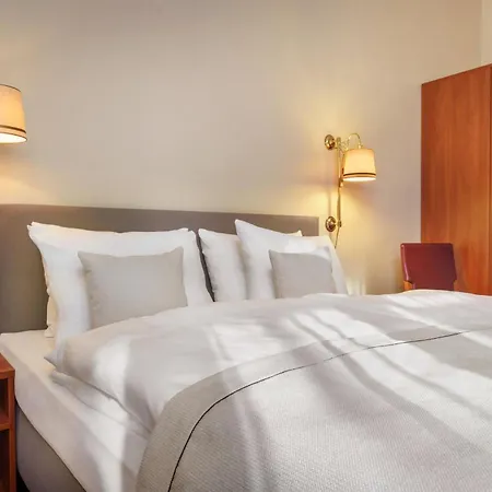 Garner Hotel Hamburg St. Georg By Ihg-2
