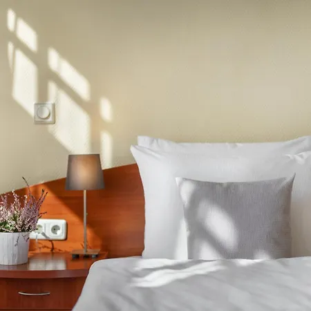 Garner Hotel Hamburg St. Georg By Ihg-3