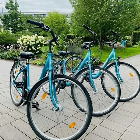 Motel One Hamburg-Altona-3