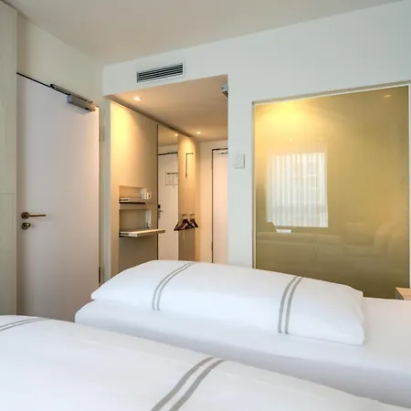 Premier Inn Hamburg City Berliner Tor-3