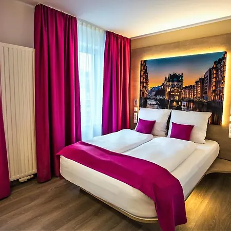 Hotel Luckys Inn-2