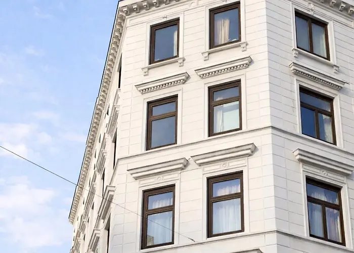 Hotel Kieler Hof - Hamburg Central Station